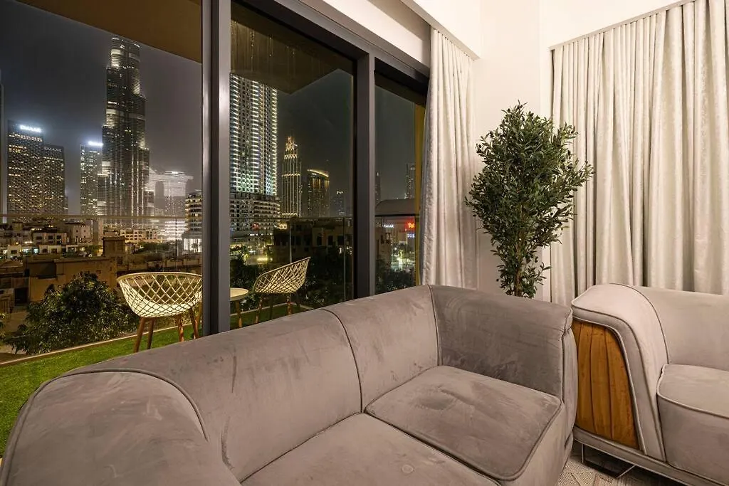 2 Bedroom Dubai Luxury Apartment Full Burj Views