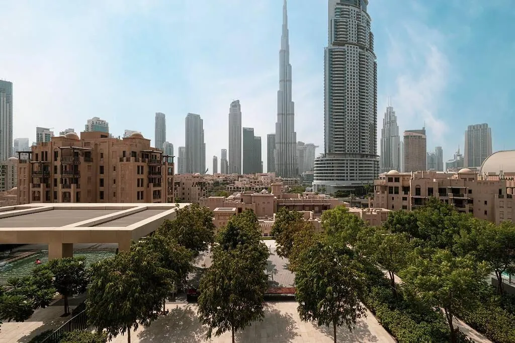 2 Bedroom Dubai Luxury Apartment Full Burj Views