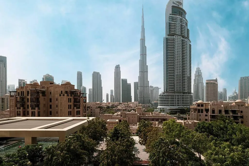 2 Bedroom Dubai Luxury Apartment Full Burj Views