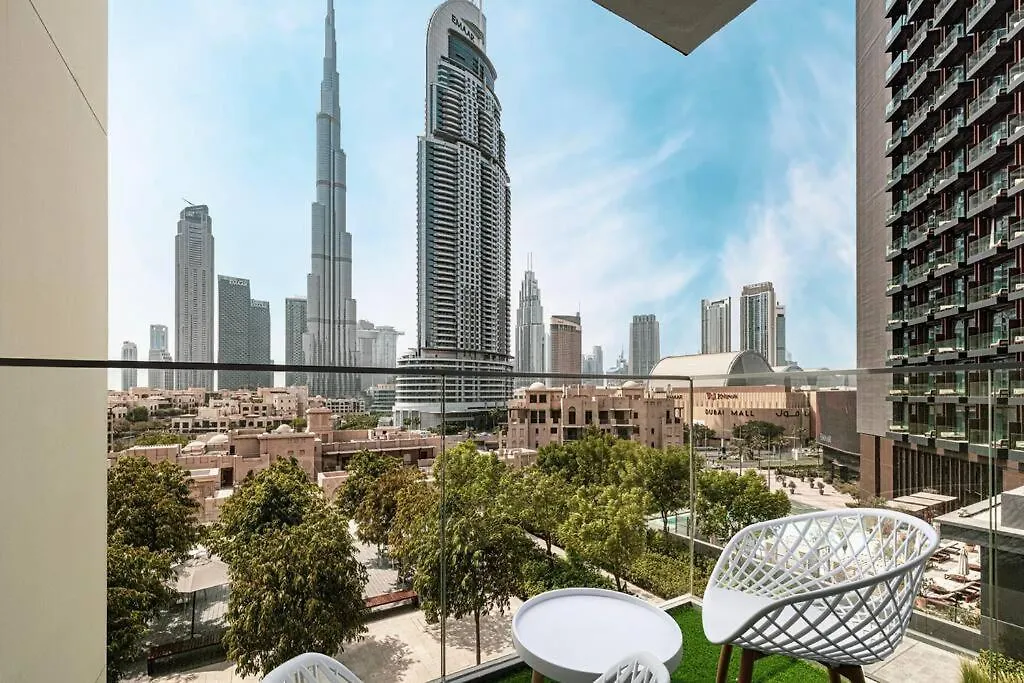 2 Bedroom Dubai Luxury Apartment Full Burj Views