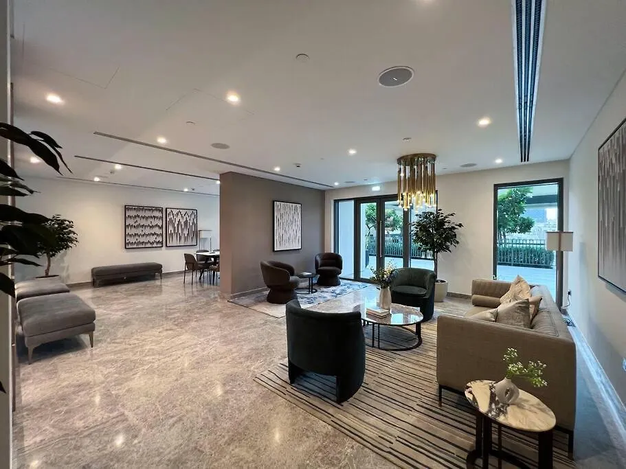 2 Bedroom Dubai Luxury Apartment Full Burj Views