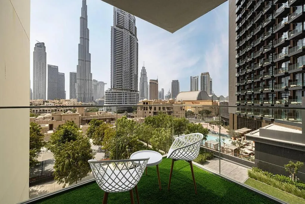 2 Bedroom Dubai Luxury Apartment Full Burj Views