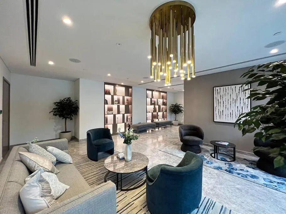 2 Bedroom Dubai Luxury Apartment Full Burj Views